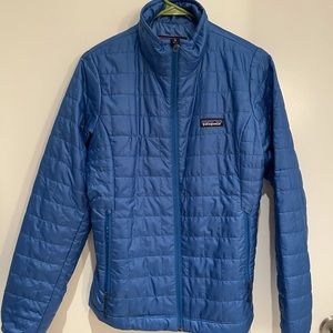 NANO PUFF JACKET. lightweight and warm.  Barely worn. REI last season